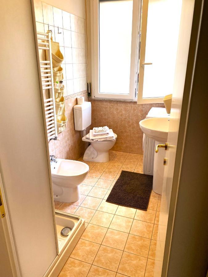 ססטרי לבאנטה Ludovica Trilocale Centrale Con Posto Auto מראה חיצוני תמונה